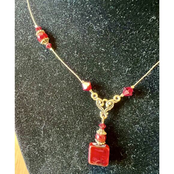 Vintage Look Gold Bronze Tone Red Glass Drop Beads Necklace, Handmade NEW - Picture 4 of 8